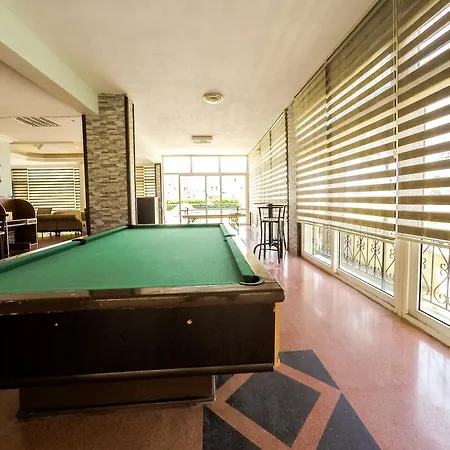 Sultan Apartahotel 2*